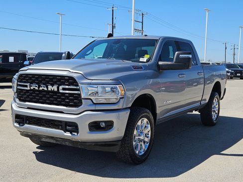 Used 2023 RAM 2500 Big Horn w/ Level 1 Equipment Group image 7