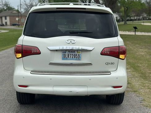 Used 2014 INFINITI QX80 4WD w/ Deluxe Touring Package image 6