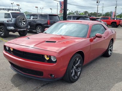 Used 2018 Dodge Challenger SXT w/ Blacktop Package
