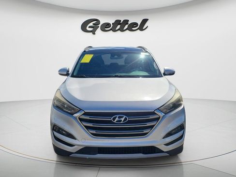 Used 2017 Hyundai Tucson Limited w/ Limited Ultimate Package 03 FWD image 4
