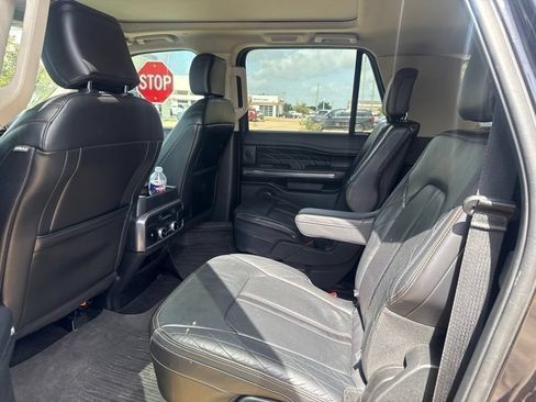 Used 2021 Ford Expedition Max Platinum RWD image 6