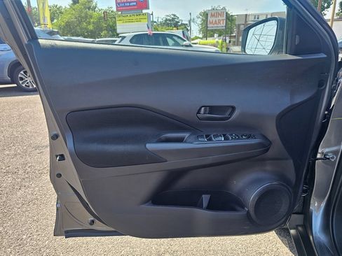 Used 2024 Nissan Kicks S FWD image 15