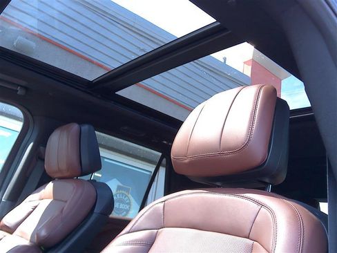 Used 2025 Lincoln Navigator Reserve AWD/4WD image 20