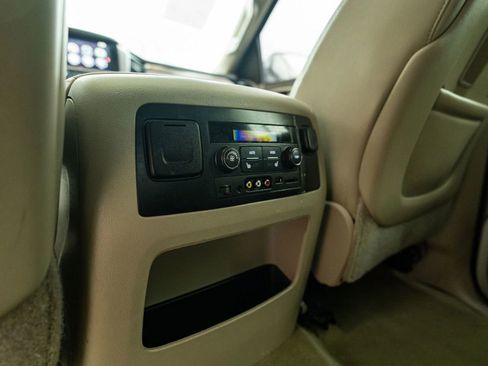 Used 2016 GMC Yukon Denali w/ Open Road Package AWD/4WD image 33