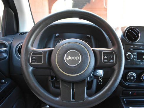 Used 2012 Jeep Compass Sport AWD/4WD image 22
