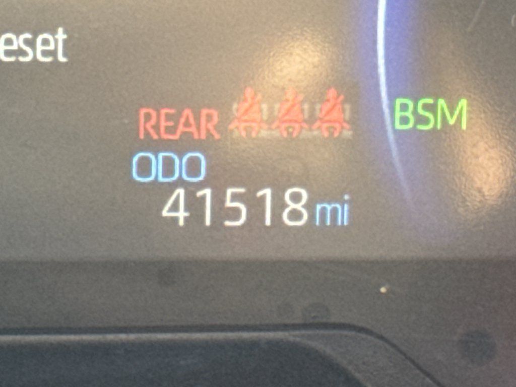 Used 2024 Toyota RAV4 XLE w/ Convenience Package AWD/4WD image 19