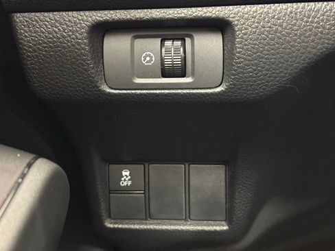 Used 2025 Honda Civic Sport image 26