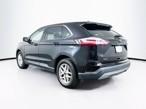 Used 2023 Ford Edge SEL image 5