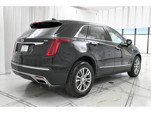 Certified 2023 Cadillac XT5 Premium Luxury w/ Technology Package image 7
