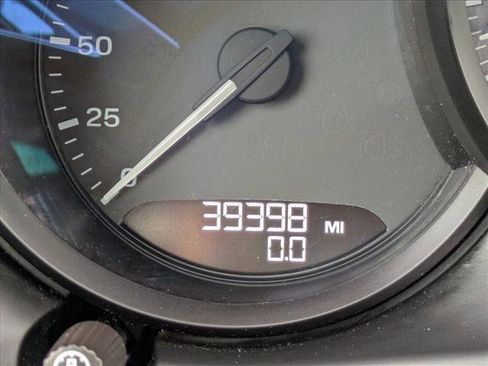 Used 2023 Porsche Macan S image 12