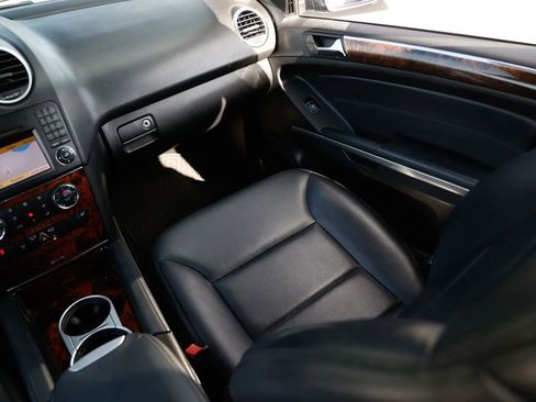 Used 2011 Mercedes-Benz ML 350 4MATIC image 24