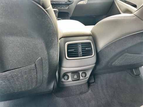Used 2019 Kia Sorento SX w/ SX Touring Package image 20