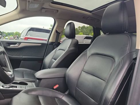 Used 2020 Ford Escape SE Sport FWD image 13
