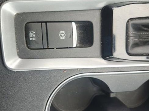 Used 2019 Nissan Altima 2.5 Platinum image 23