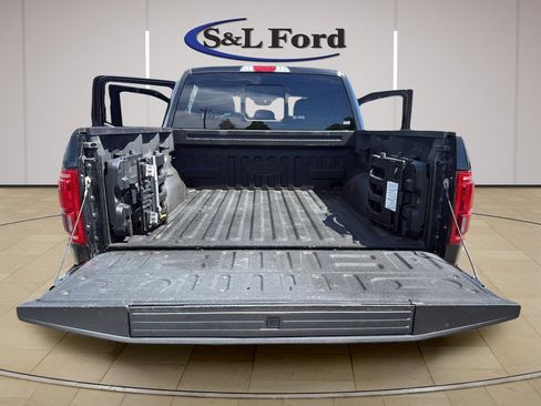 Used 2015 Ford F150 Platinum w/ Equipment Group 701A Luxury AWD/4WD image 21