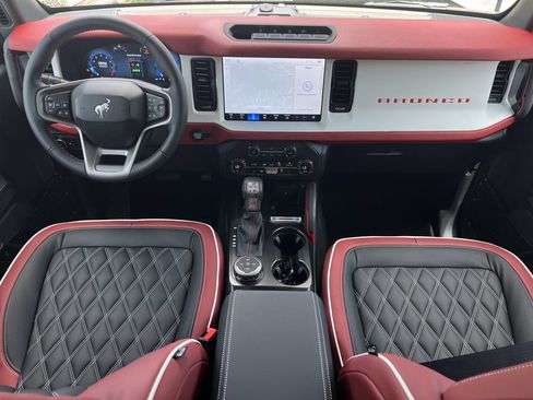 New 2026 Ford Bronco Heritage Edition AWD/4WD image 27