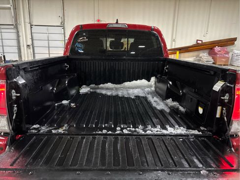 Used 2023 Toyota Tacoma TRD Off-Road image 7