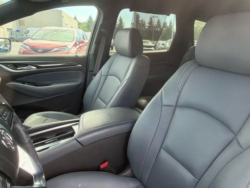 Used 2024 Buick Enclave Essence w/ Technology Package AWD/4WD image 15