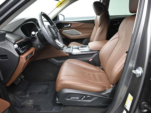 Used 2024 Acura MDX SH-AWD w/ Technology Package image 11