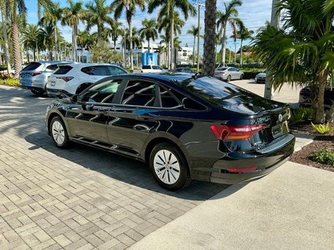 Used 2019 Volkswagen Jetta S image 4