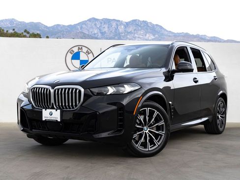 Certified 2024 BMW X5 xDrive40i w/ M Sport Package image 8