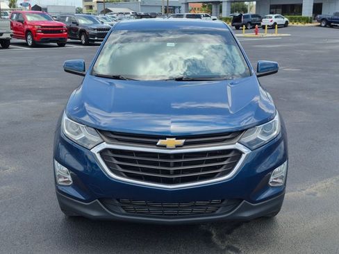 Used 2020 Chevrolet Equinox LT FWD image 2