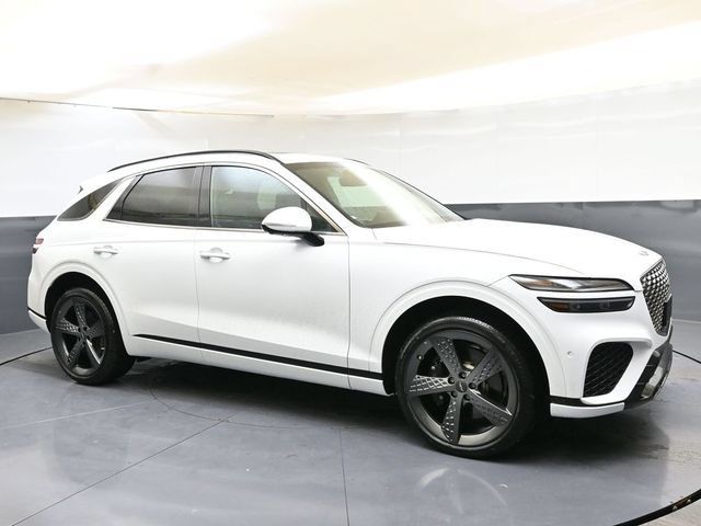 Used 2024 Genesis GV70 3.5T Sport w/ Sport Advanced Package AWD/4WD image 7
