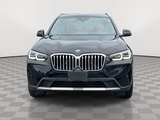 Used 2022 BMW X3 xDrive30i w/ Convenience Package AWD/4WD image 2