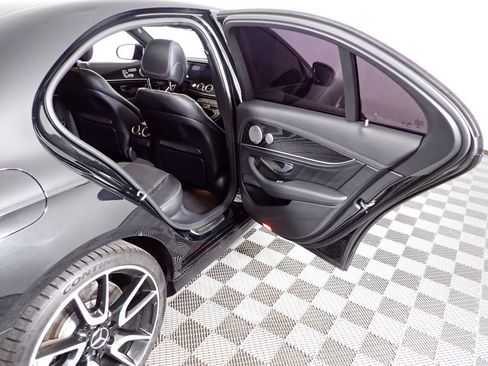 Used 2018 Mercedes-Benz E 43 AMG 4MATIC Sedan image 38
