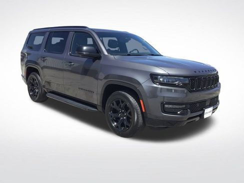 Used 2024 Jeep Wagoneer Series II AWD/4WD image 7
