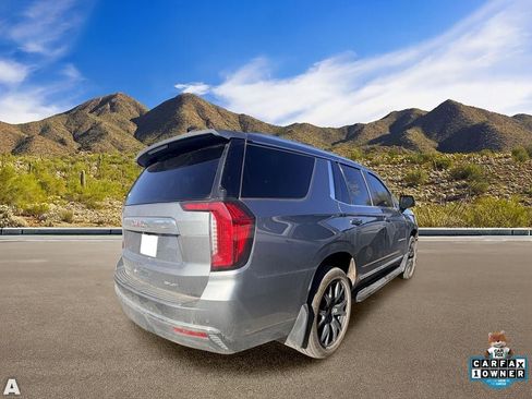 Used 2021 GMC Yukon SLT w/ SLT Premium Package AWD/4WD image 4