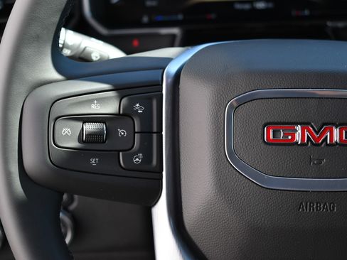 New 2026 GMC Sierra 1500 Elevation w/ LPO, Elevation Black Package image 20