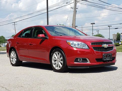 Used 2013 Chevrolet Malibu LT FWD image 6