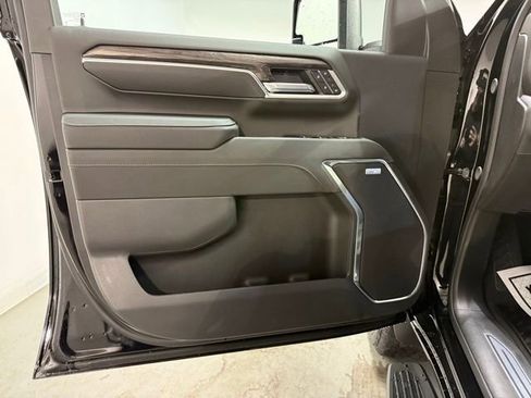 New 2026 Chevrolet Silverado 2500 LTZ w/ LTZ Plus Package image 9