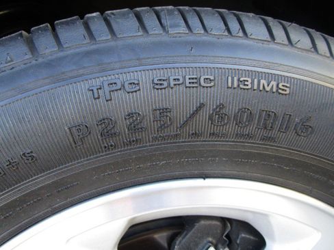 Used 2002 Chevrolet Monte Carlo SS w/ Pace Car Replica Pkg image 25