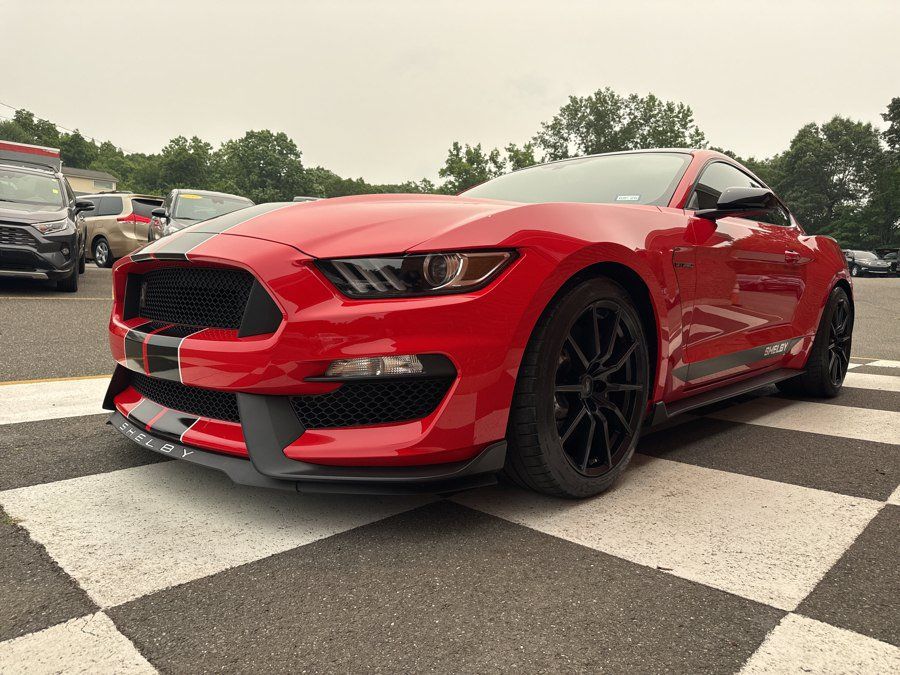 Used 2017 Ford Mustang Shelby GT350 RWD image 9