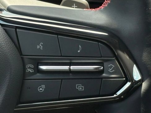 Used 2024 Chevrolet Traverse RS w/ LPO, Floor Liner Package FWD image 29