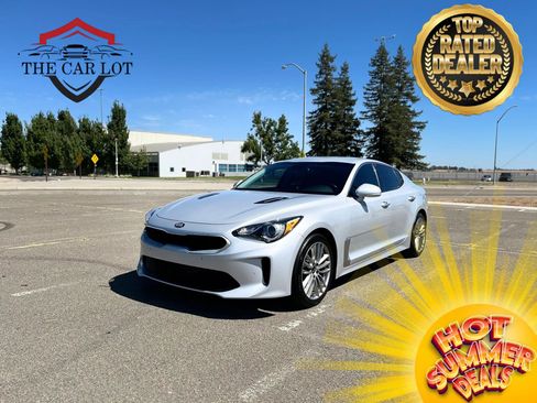 Used 2018 Kia Stinger RWD image 1