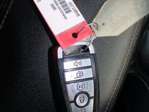 Used 2020 Ford Escape SEL image 20