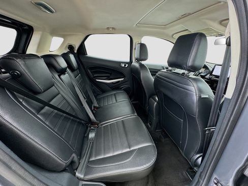 Used 2021 Ford EcoSport Titanium FWD image 19