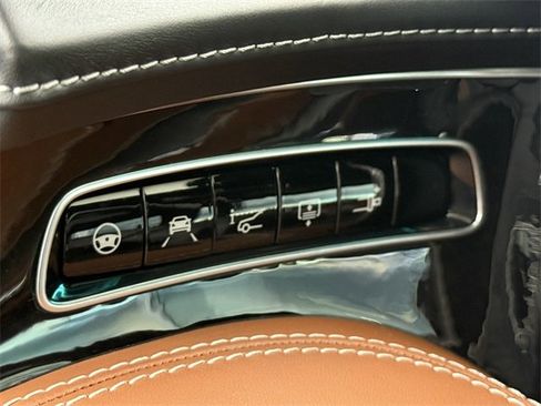 Used 2019 Mercedes-Benz S 560 4MATIC Coupe w/ AMG Line Exterior image 26