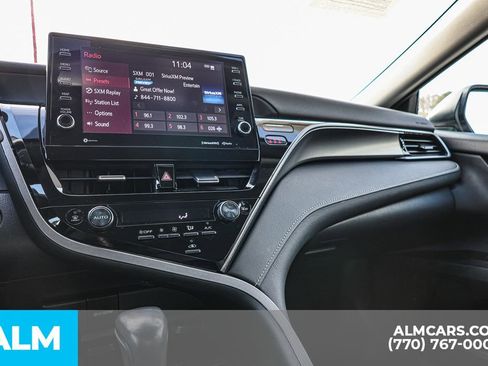 Used 2024 Toyota Camry XSE image 40