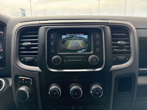 Used 2017 RAM 1500 Express image 16