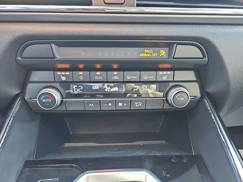 Used 2023 MAZDA CX-9 Touring image 29
