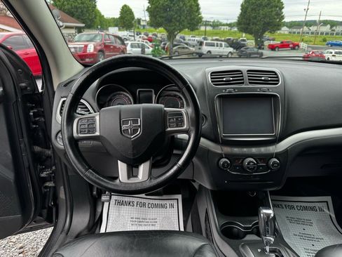 Used 2015 Dodge Journey Crossroad w/ Flexible Seating Group image 13