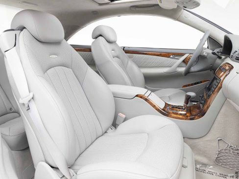 Used 2005 Mercedes-Benz CL 65 AMG image 8