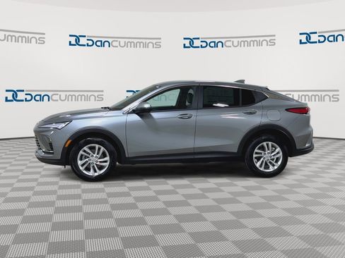 New 2026 Buick Envista Preferred image 6