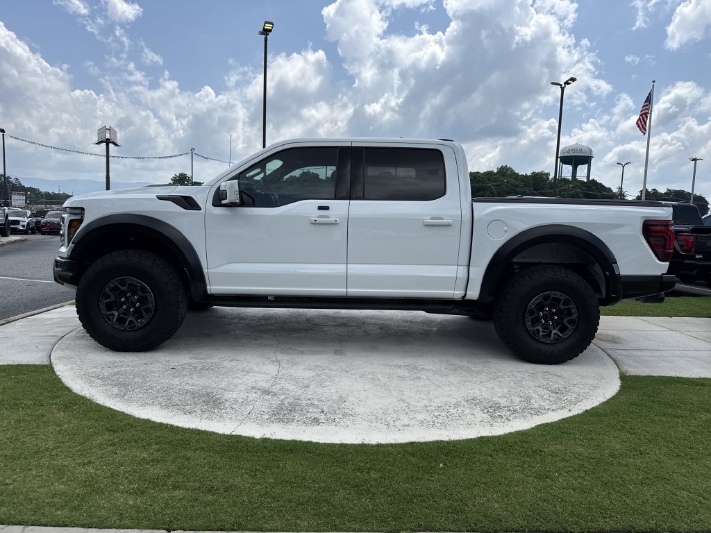 Used 2025 Ford F150 Raptor w/ Equipment Group 803A Raptor R AWD/4WD image 4