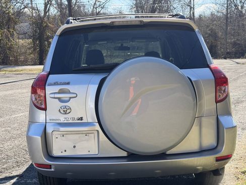 Used 2008 Toyota RAV4 2WD image 8