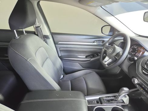 Used 2021 Nissan Altima 2.5 SV AWD/4WD image 29